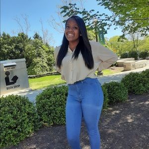 Meet your Posher, Taylor